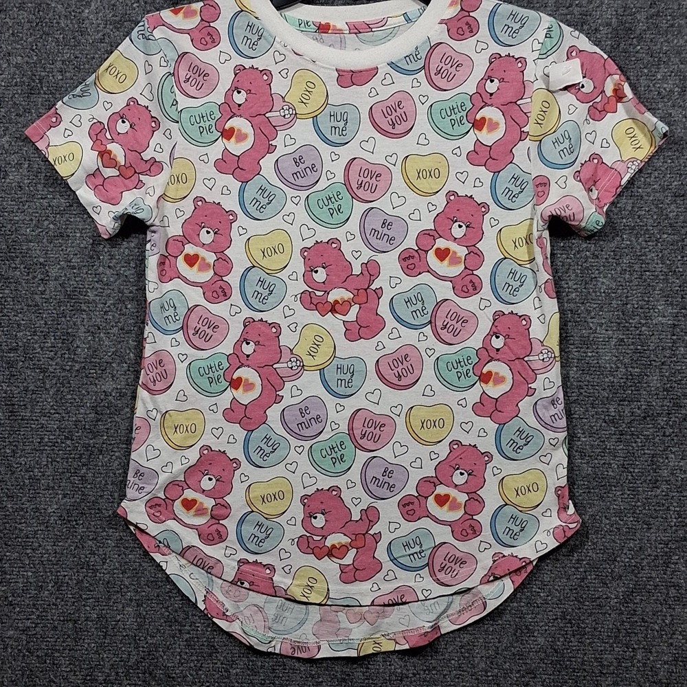 Care Bears Kids XS(1) White Conversation Hearts‎ Love-a-Lot Bear T-Shirt